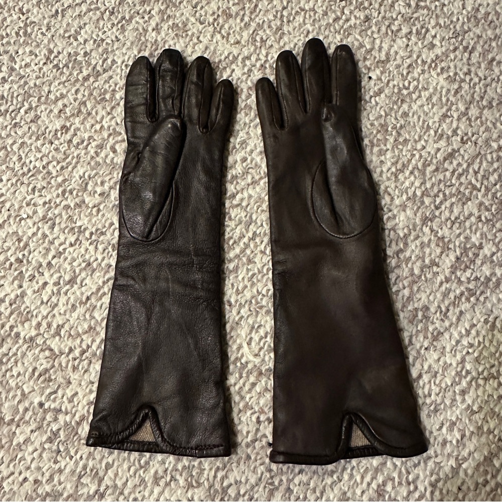 Barney’s New York dark brown leather gloves